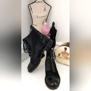 DKNY Black Drum Dyed Cow Fur Lace Up Boots Like New